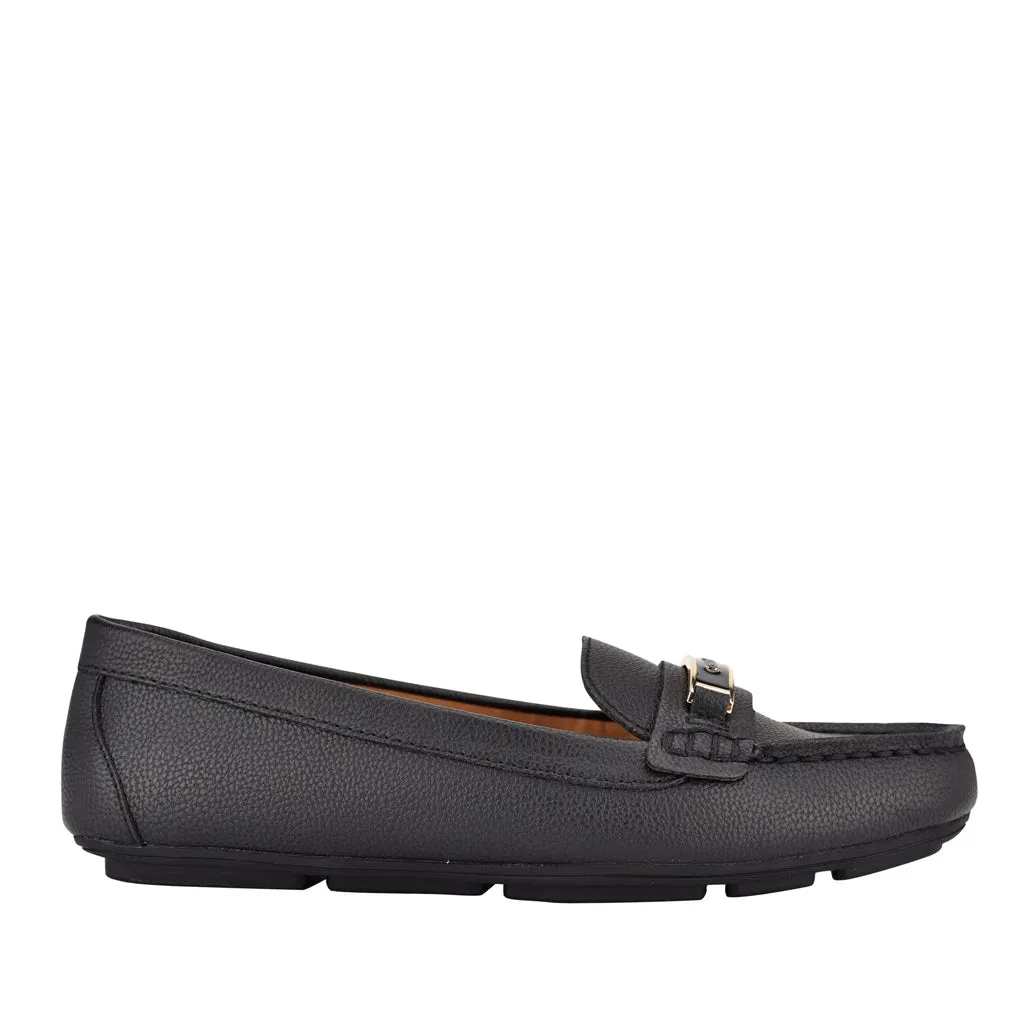 Calvin Klein Women's Levonne in Black
