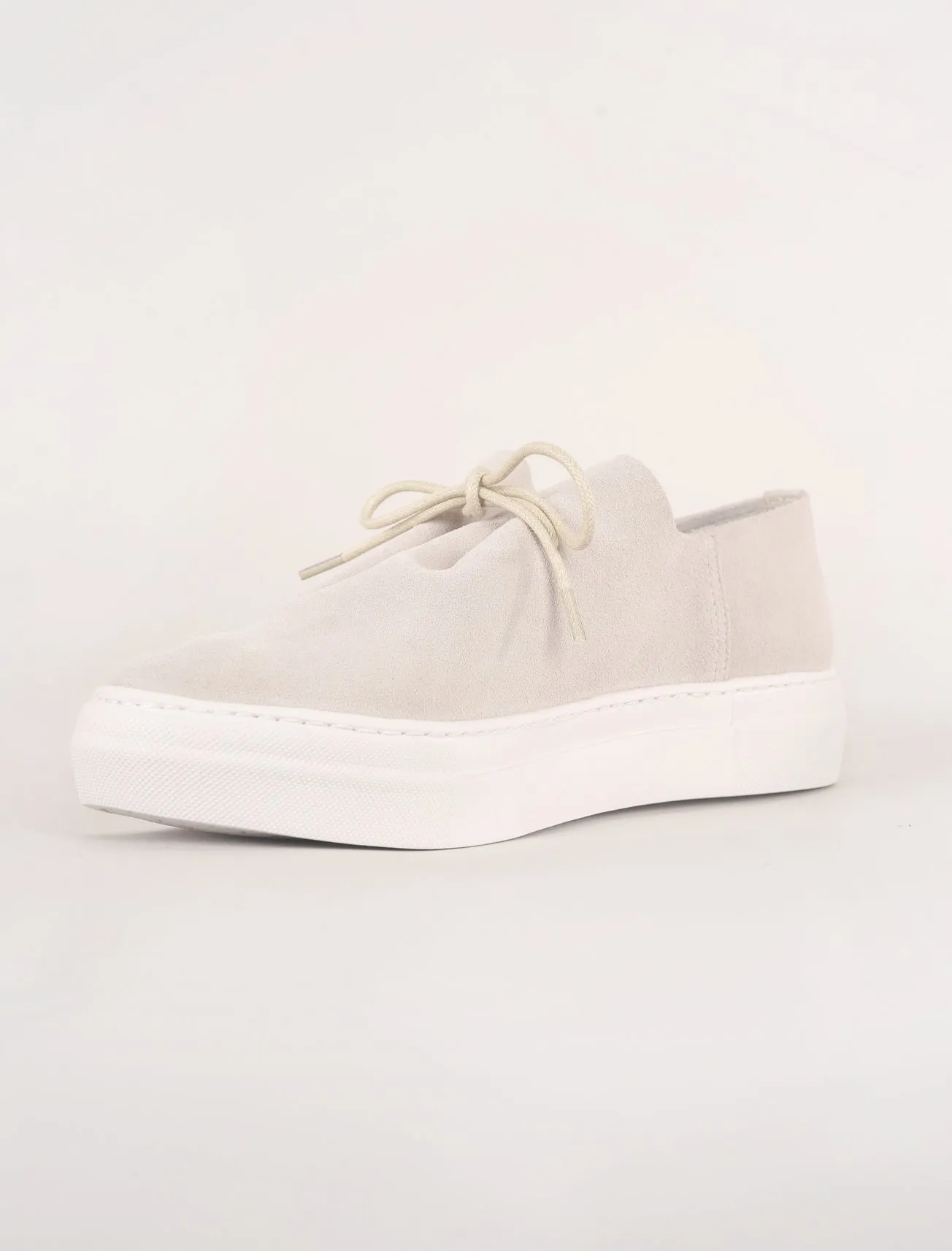 Gathered Sneak, Pale Gray