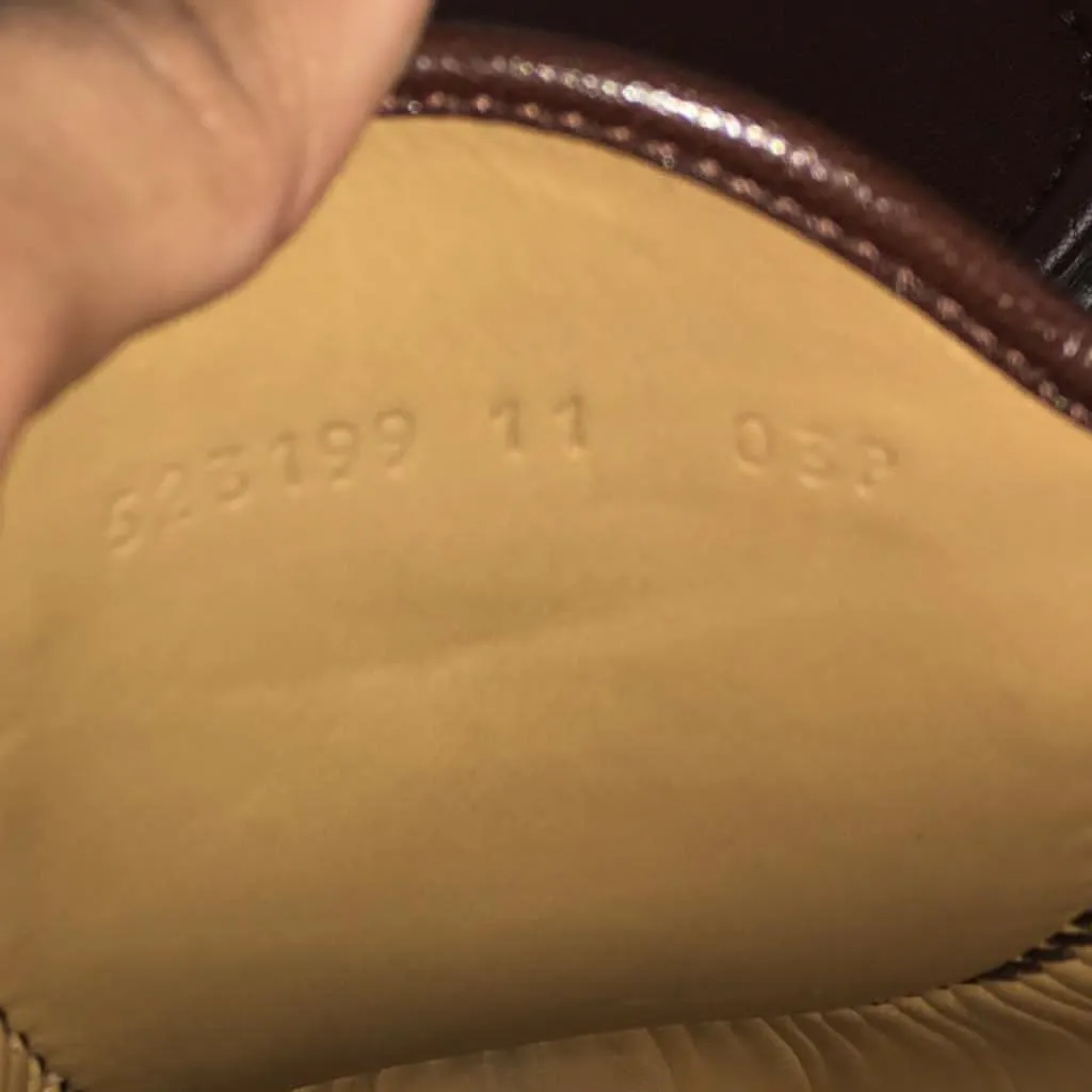Gucci Men’s Kings Leather Slipper Slides With Buckle