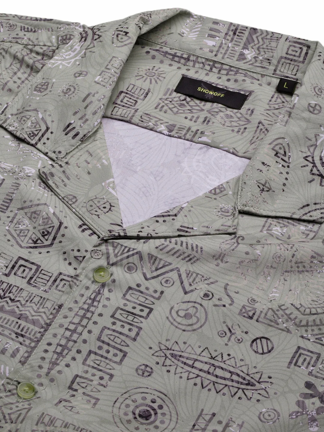 Men Green Geometric Prints Cuban Collar Shirt