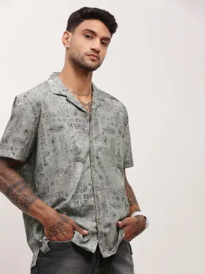 Men Green Geometric Prints Cuban Collar Shirt