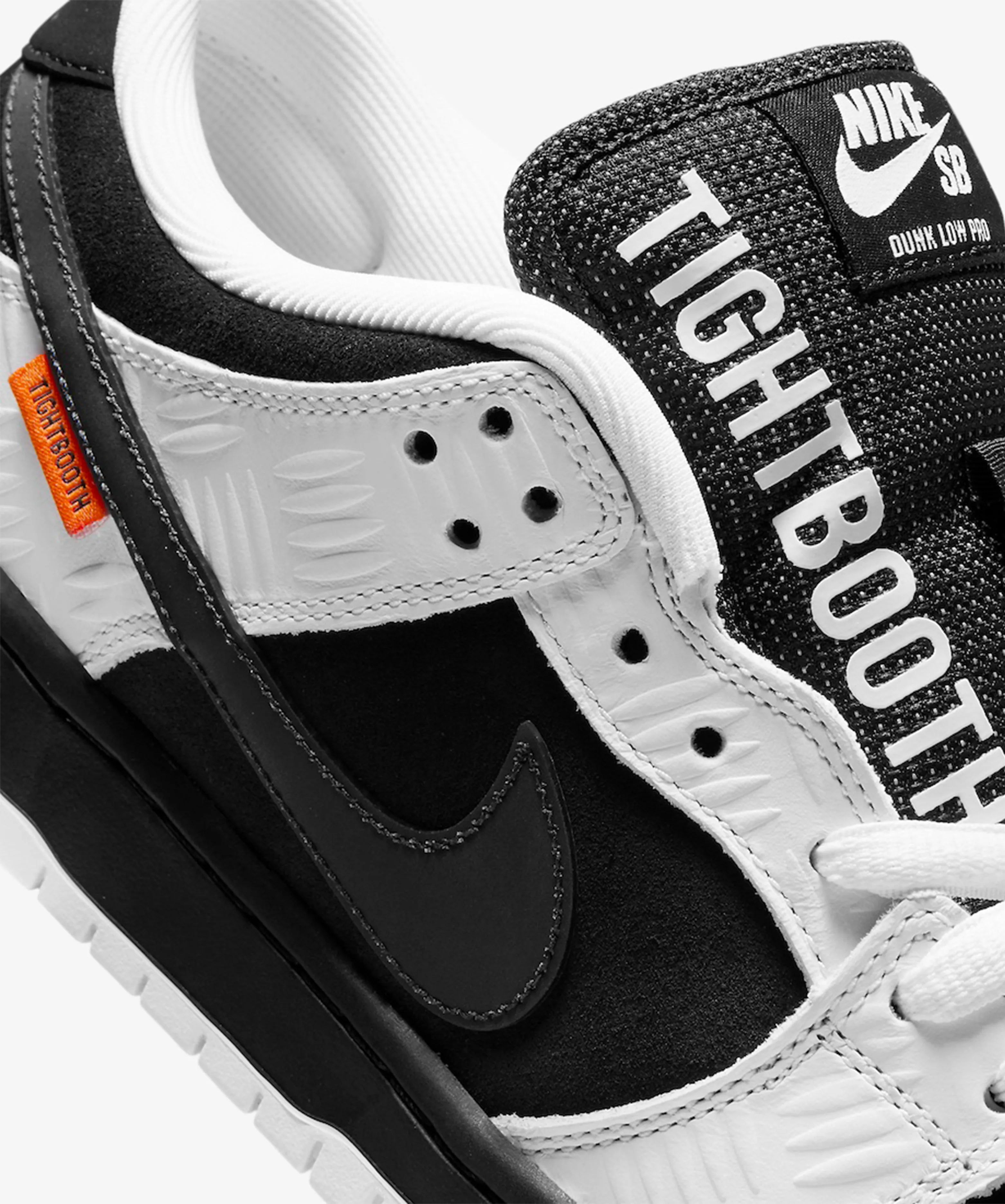 Nike SB Dunk Low Pro x TIGHTBOOTH 'Black and White'