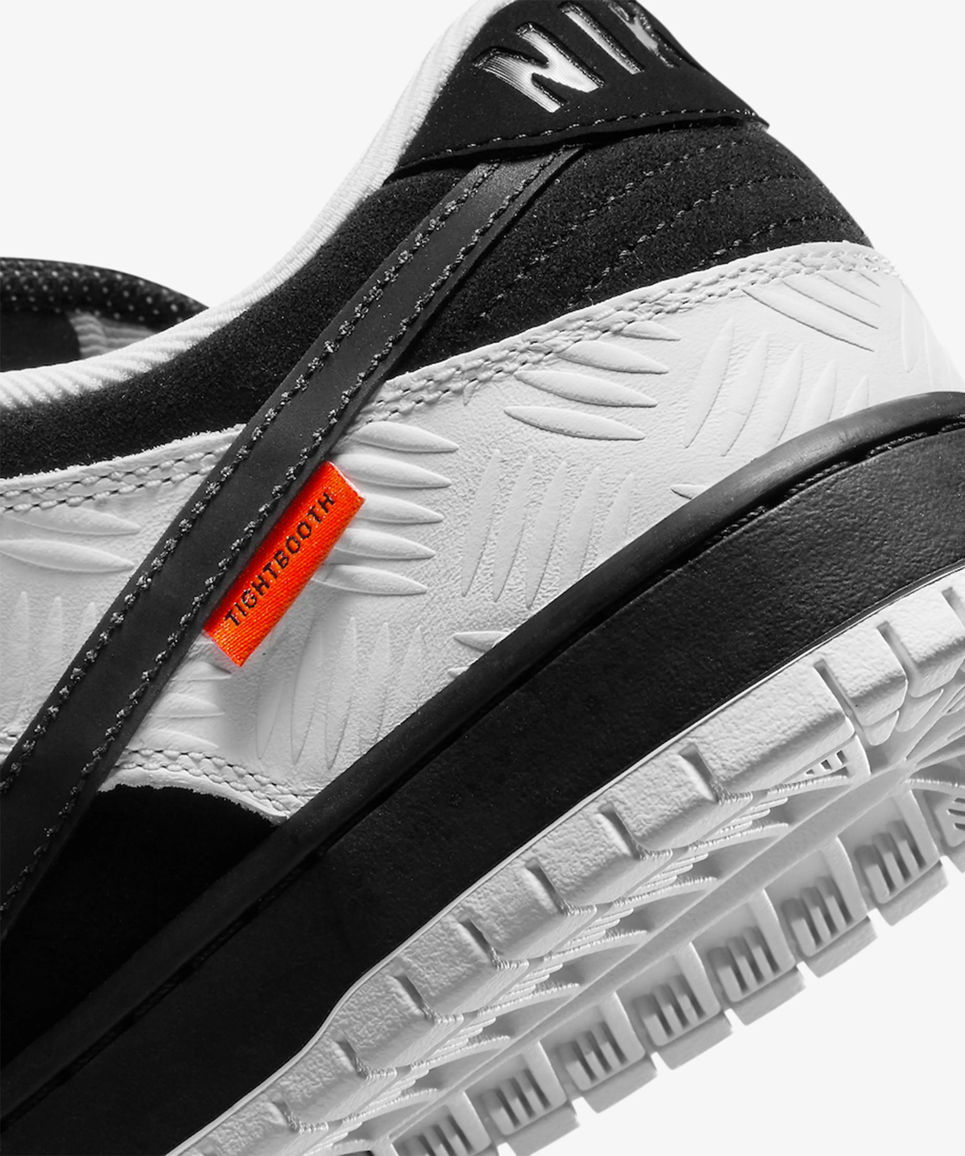Nike SB Dunk Low Pro x TIGHTBOOTH 'Black and White'