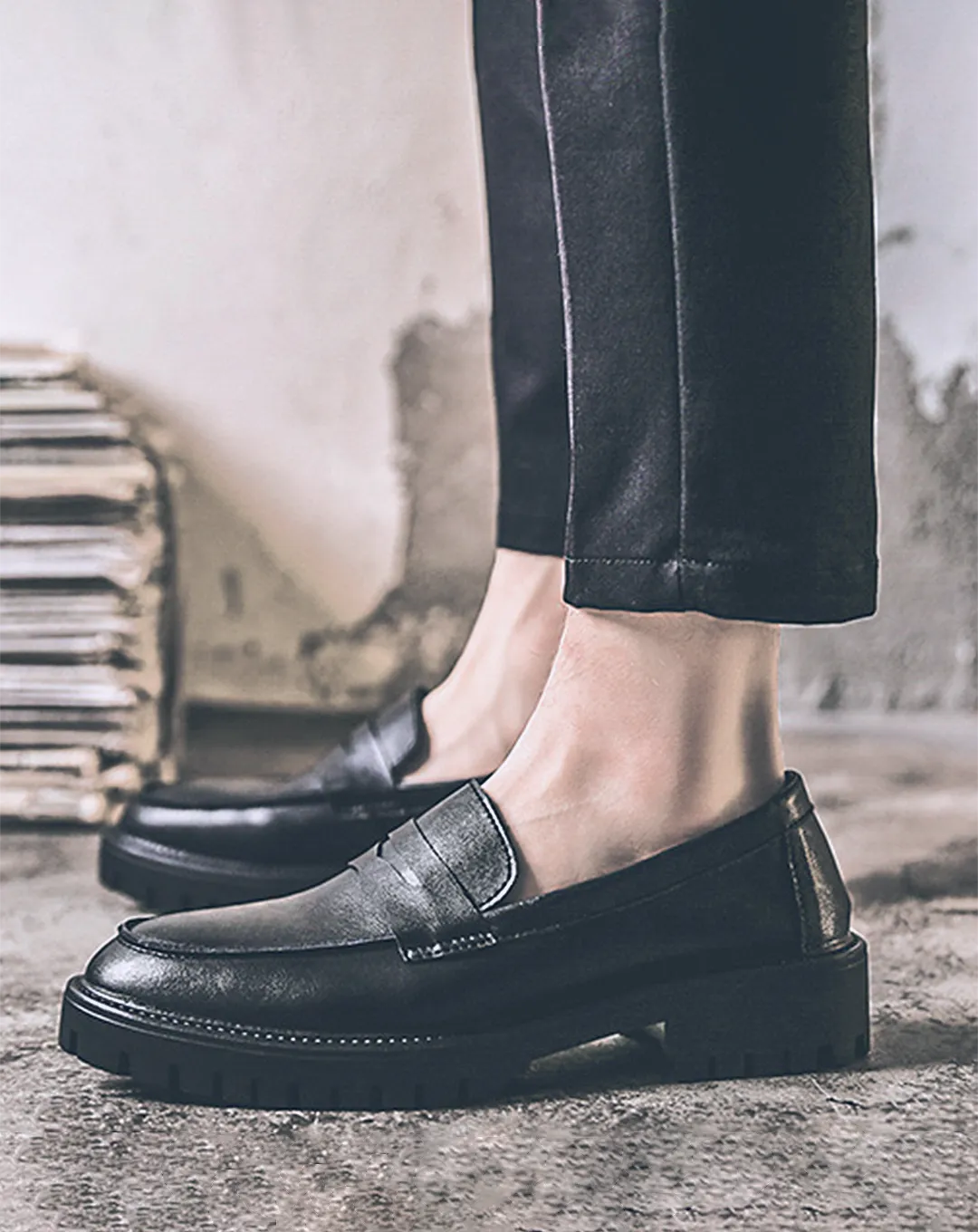 ♂♀Rugged Sole Loafer